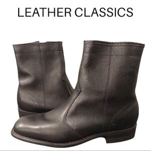 Mens sz 7.5D black leather boots